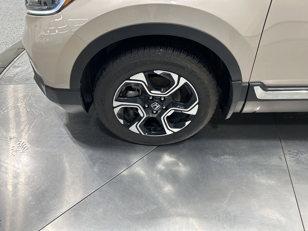 Used 2018 Honda CR-V Touring image 32