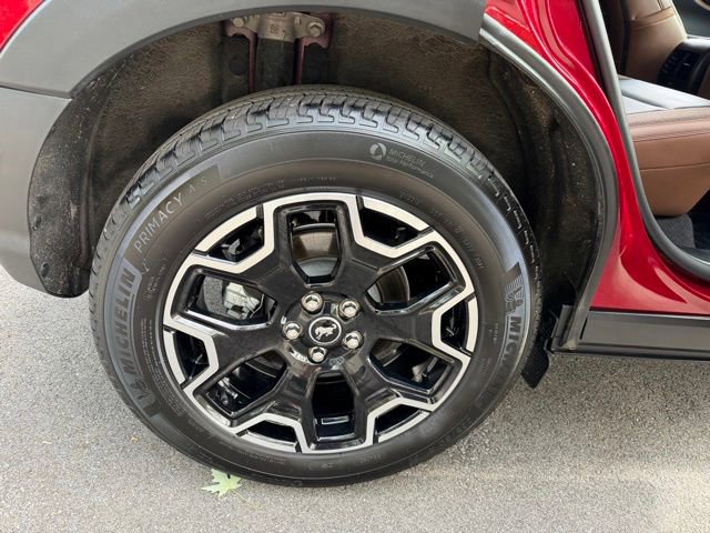 Certified 2025 Ford Bronco Sport Outer Banks w/ Outer Banks Tech Package+ AWD/4WD image 38
