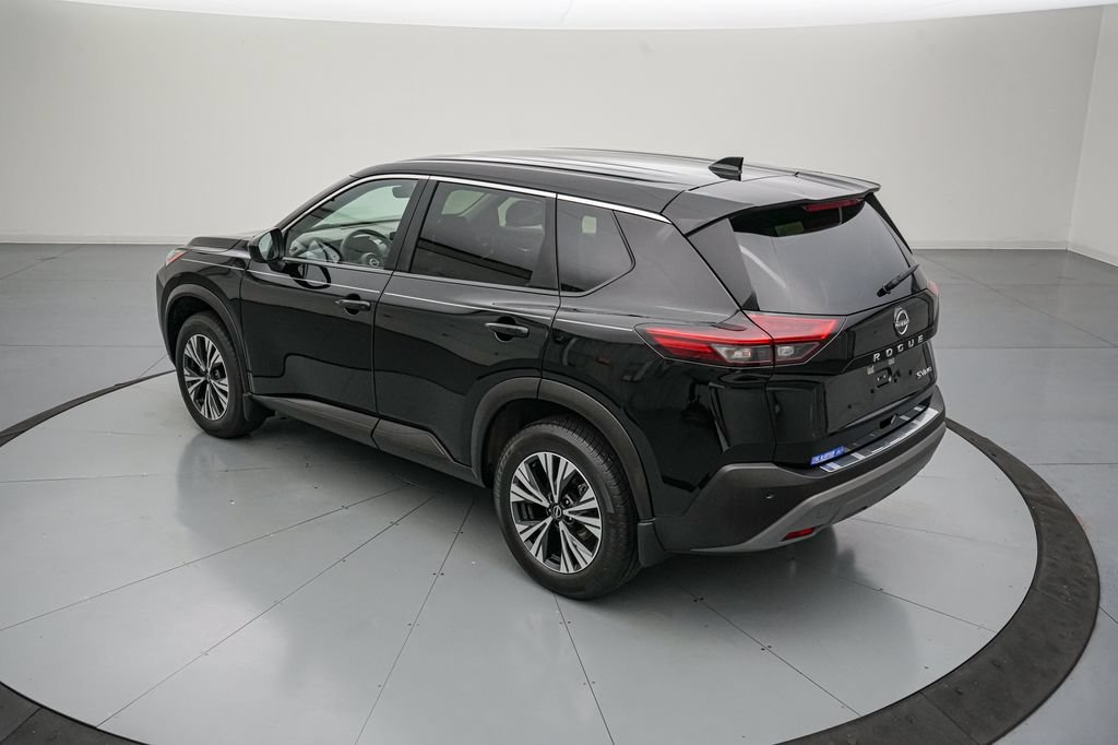 Used 2023 Nissan Rogue SV AWD/4WD image 6
