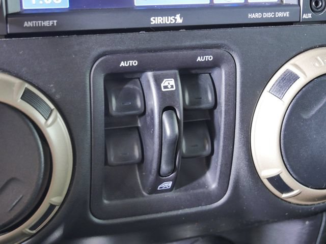 Used 2017 Jeep Wrangler Unlimited Sahara AWD/4WD image 33