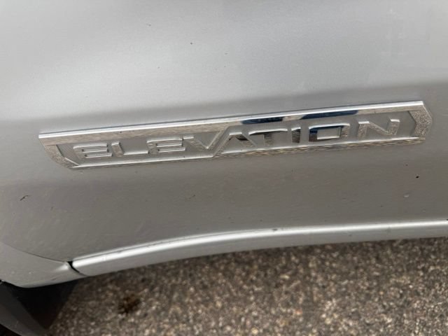 Used 2020 GMC Sierra 1500 Elevation w/ Elevation Value Package AWD/4WD image 9