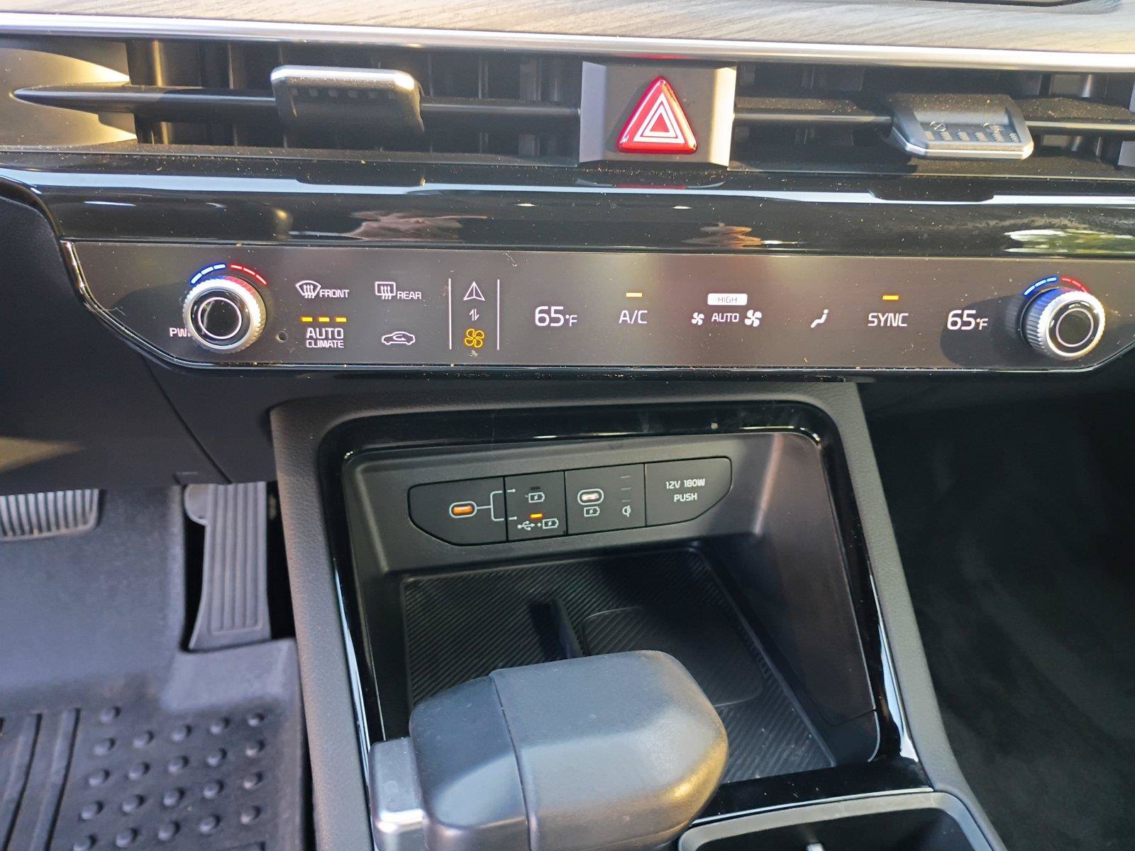 Used 2025 Kia K5 EX FWD image 13