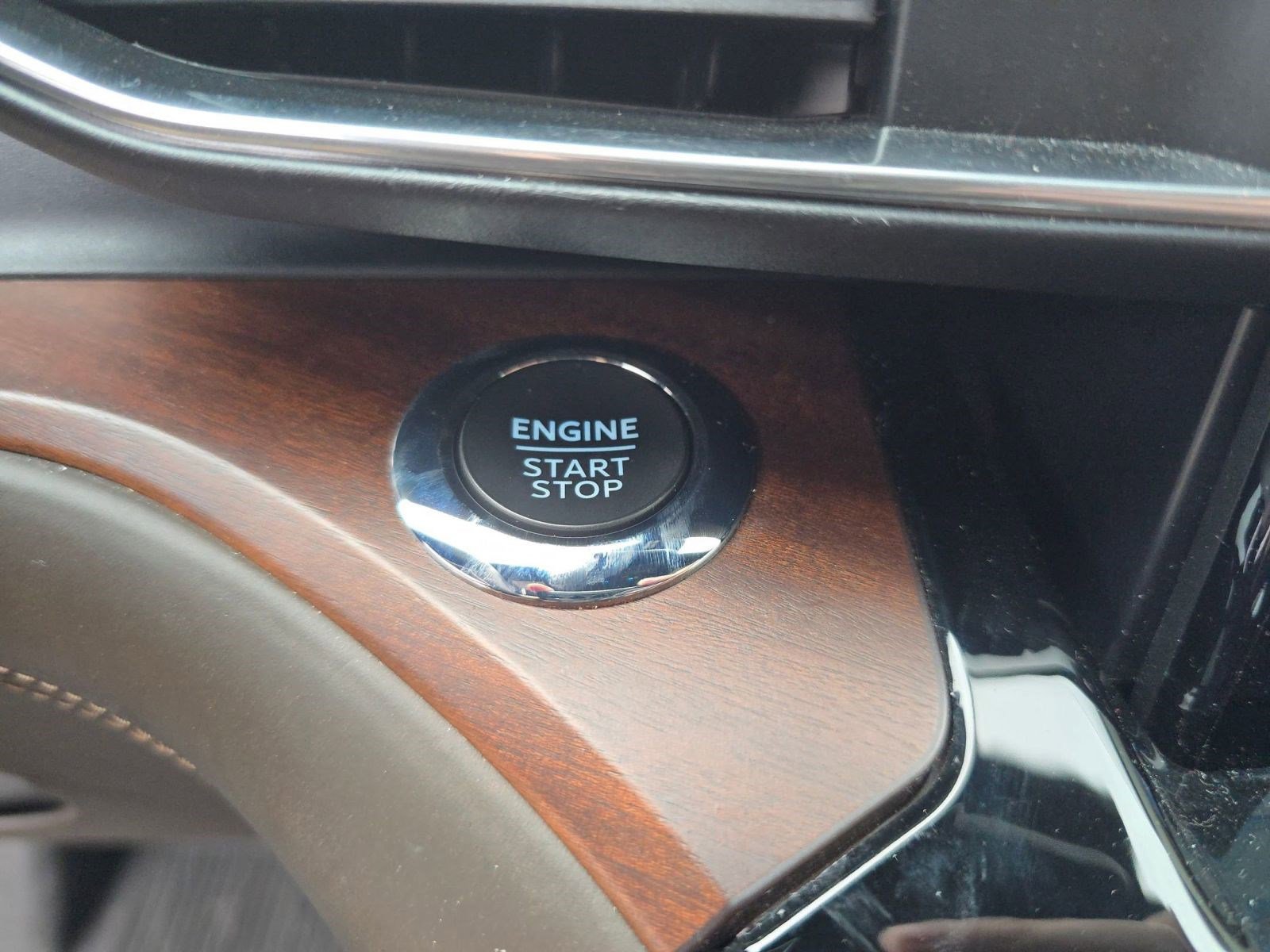 Certified 2022 Ford Explorer King Ranch w/ Technology Package image 25