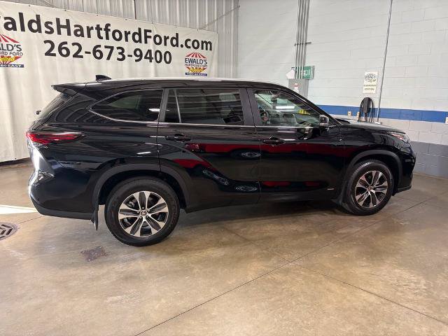 Used 2026 Toyota Highlander XLE AWD/4WD image 9