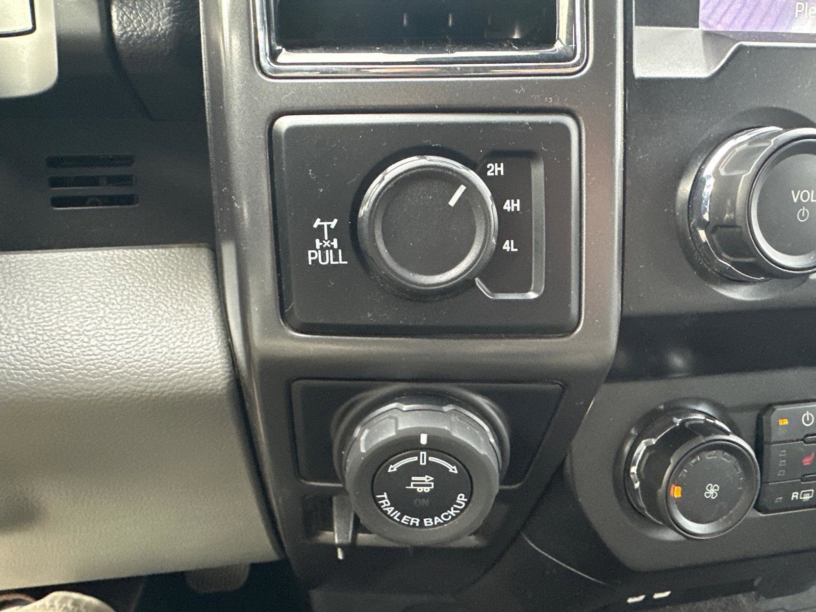 Certified 2020 Ford F150 XLT w/ Equipment Group 302A Luxury image 21