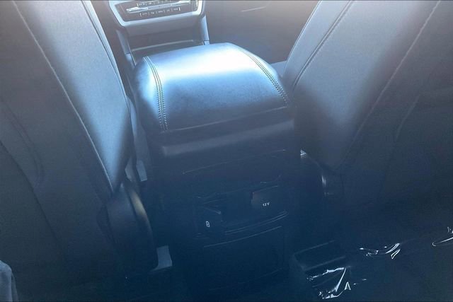 Certified 2024 Ford Explorer XLT image 34