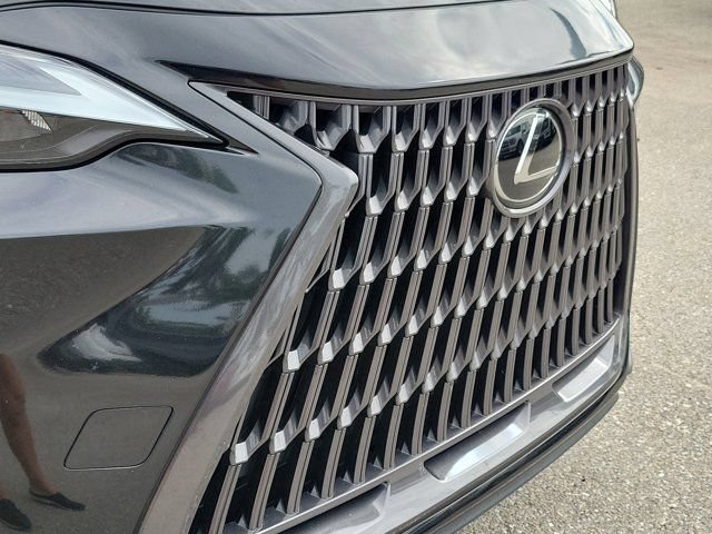 Used 2024 Lexus NX 250 FWD w/ Cold Area Package image 7