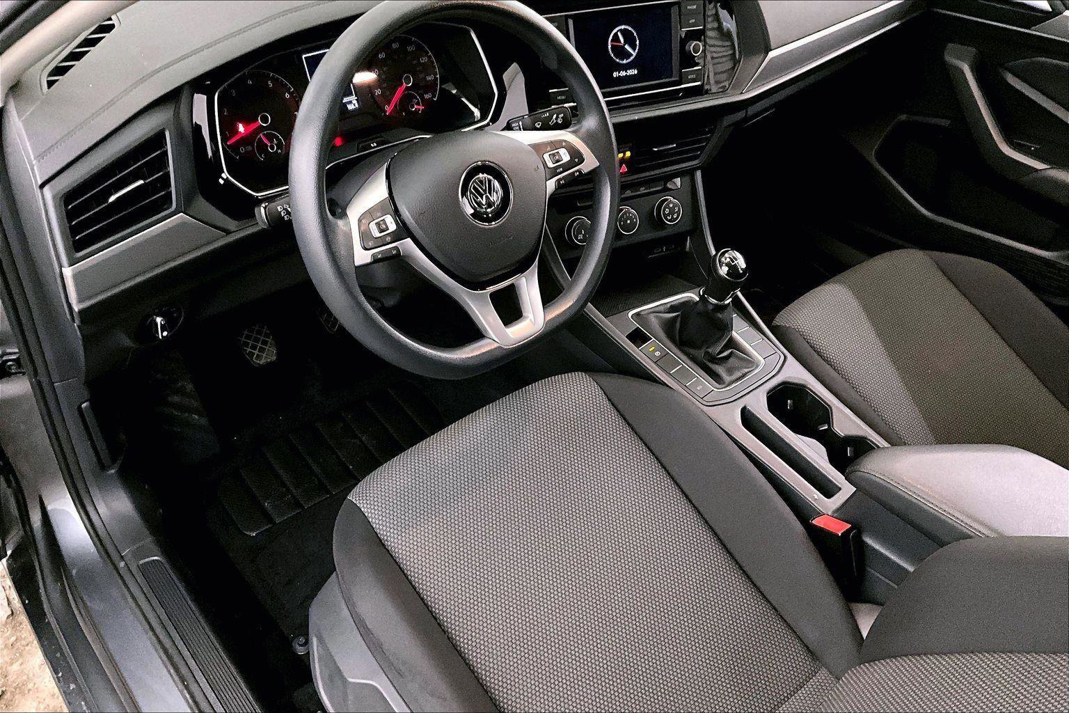 Used 2021 Volkswagen Jetta S image 12