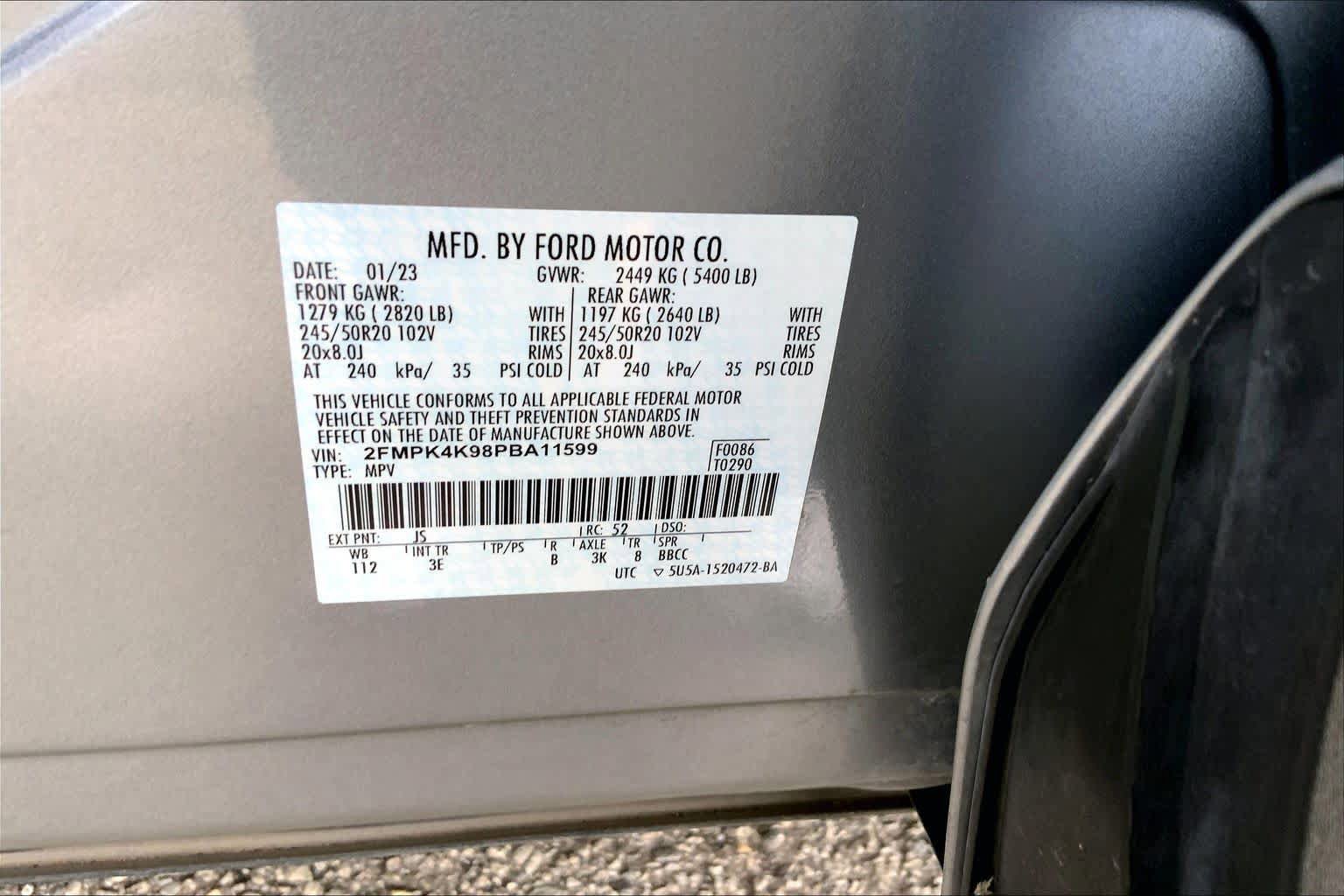 Certified 2023 Ford Edge Titanium AWD/4WD image 34