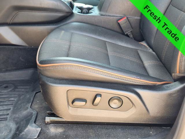 Used 2023 GMC Canyon AT4 image 22