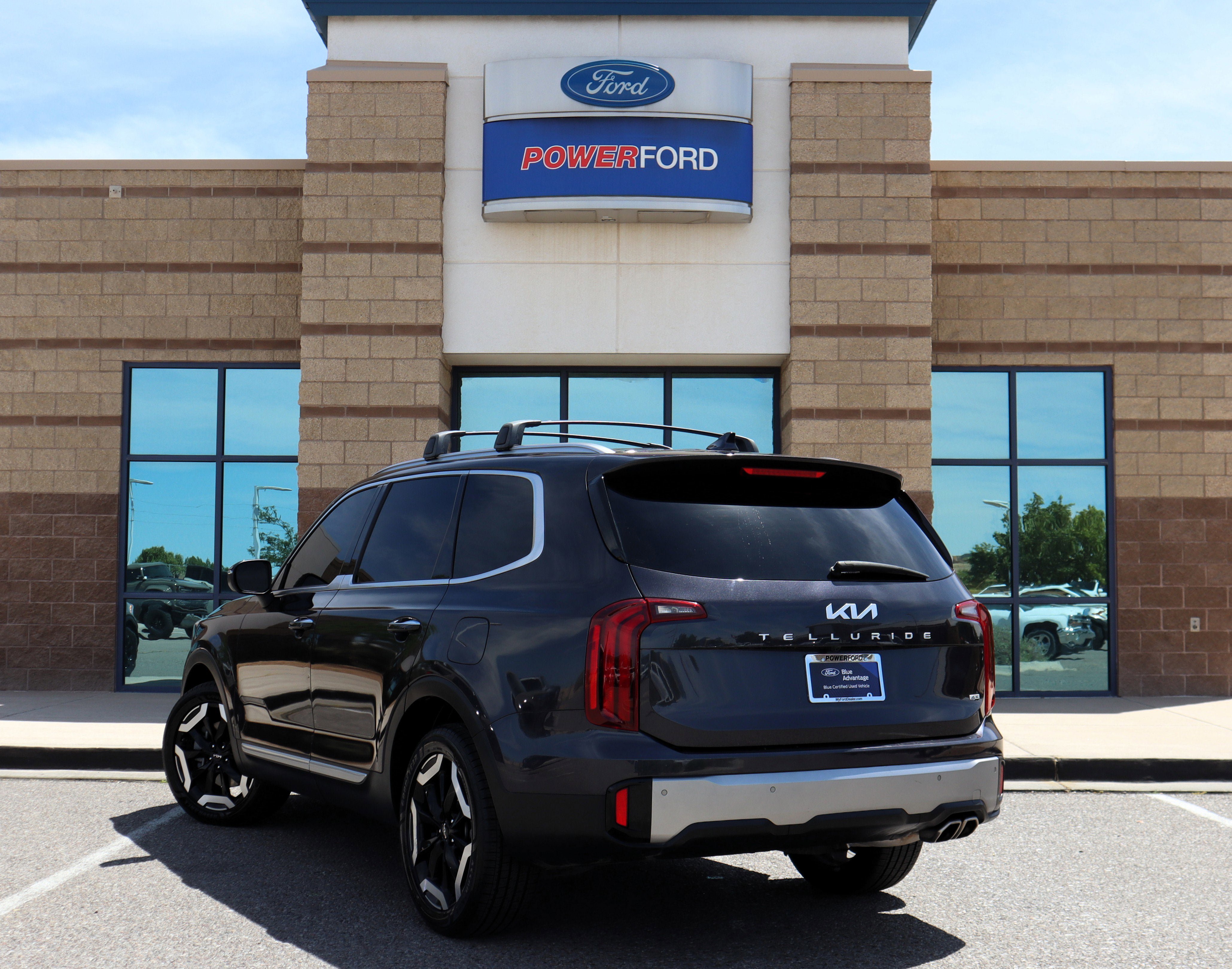 Used 2025 Kia Telluride S AWD/4WD image 8