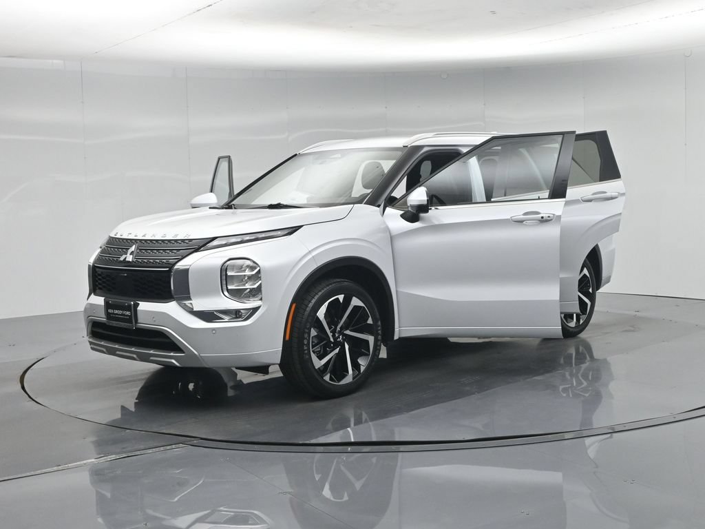 Used 2024 Mitsubishi Outlander SEL FWD image 27