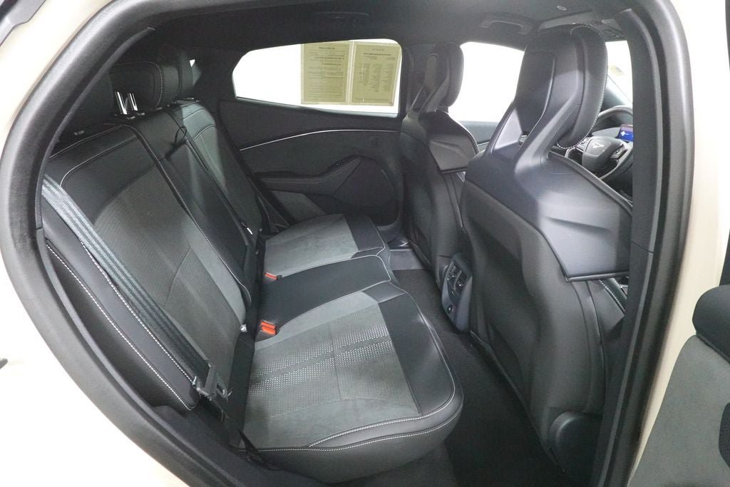 Certified 2025 Ford Mustang Mach-E GT AWD/4WD image 32
