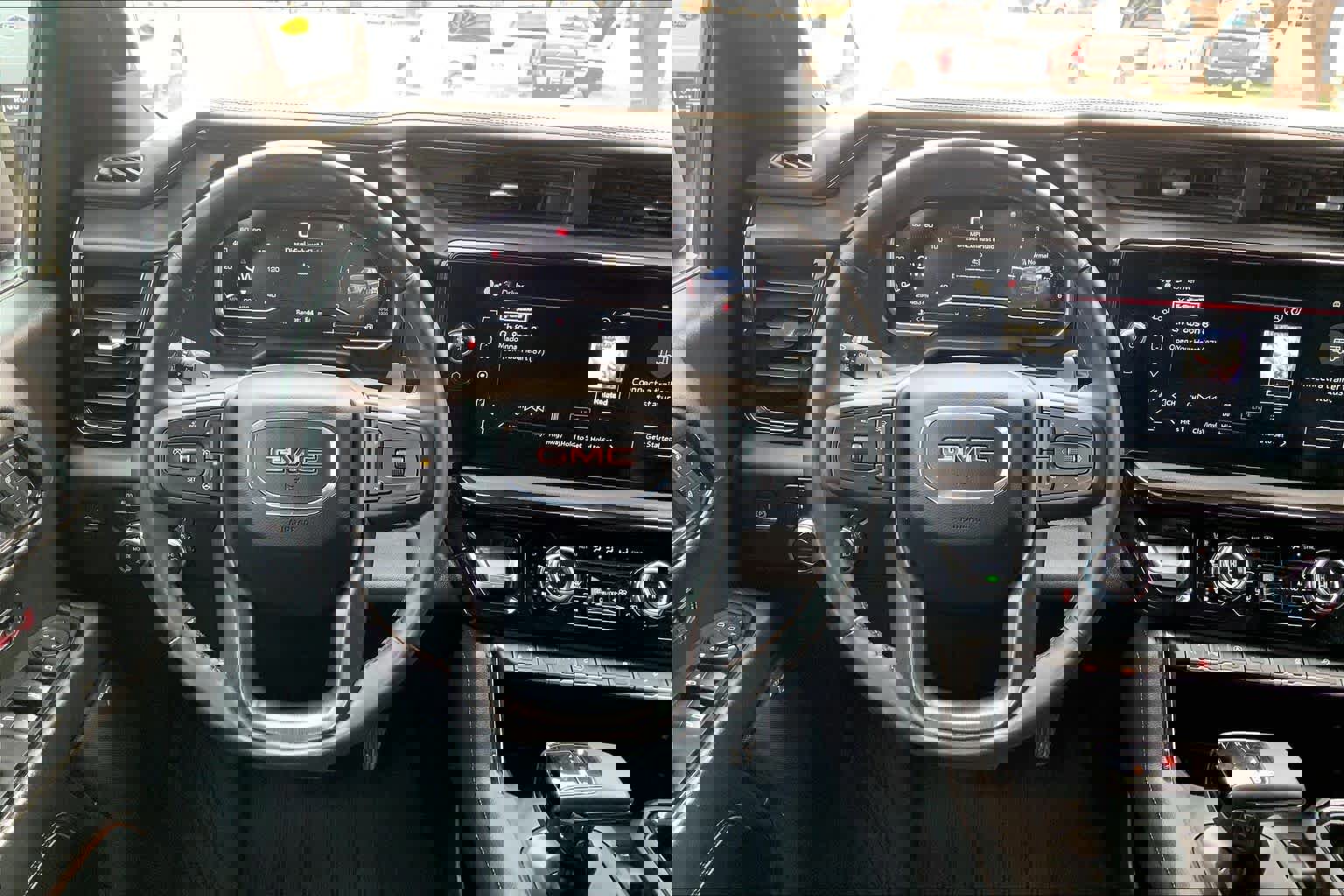 Used 2024 GMC Sierra 1500 AT4 w/ Technology Package image 7