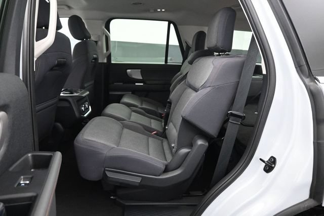 Certified 2025 Ford Expedition Active AWD/4WD image 21