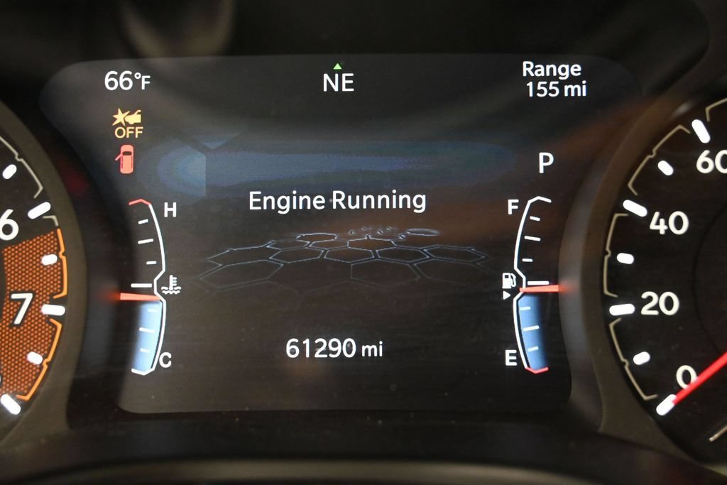 Used 2024 Jeep Compass Latitude AWD/4WD image 12