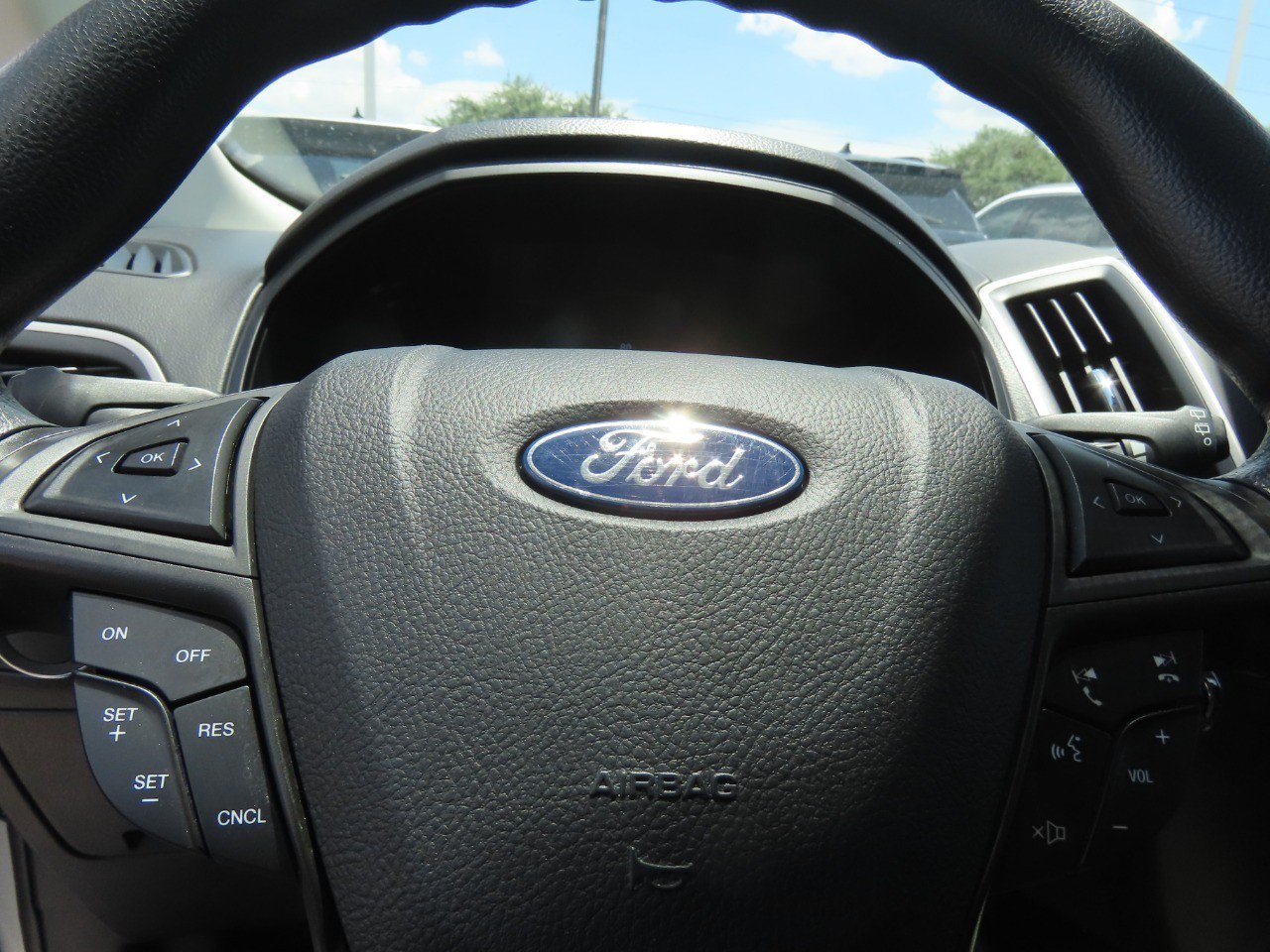 Certified 2022 Ford Edge SE AWD/4WD image 27