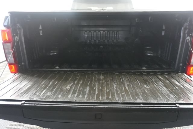 Certified 2020 Ford F250 XLT w/ XLT Premium Package AWD/4WD image 9
