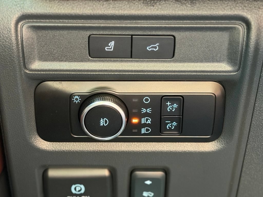 Certified 2024 Ford Expedition Limited AWD/4WD image 28