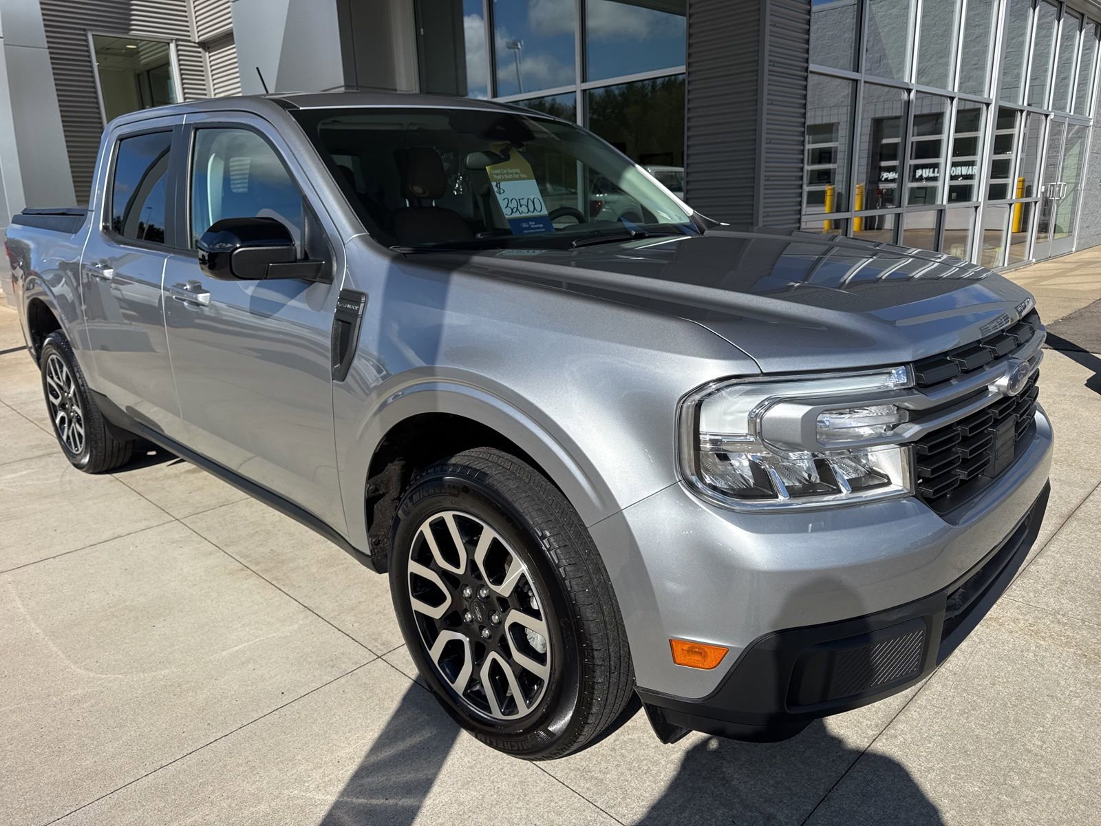 Certified 2024 Ford Maverick Lariat FWD image 10
