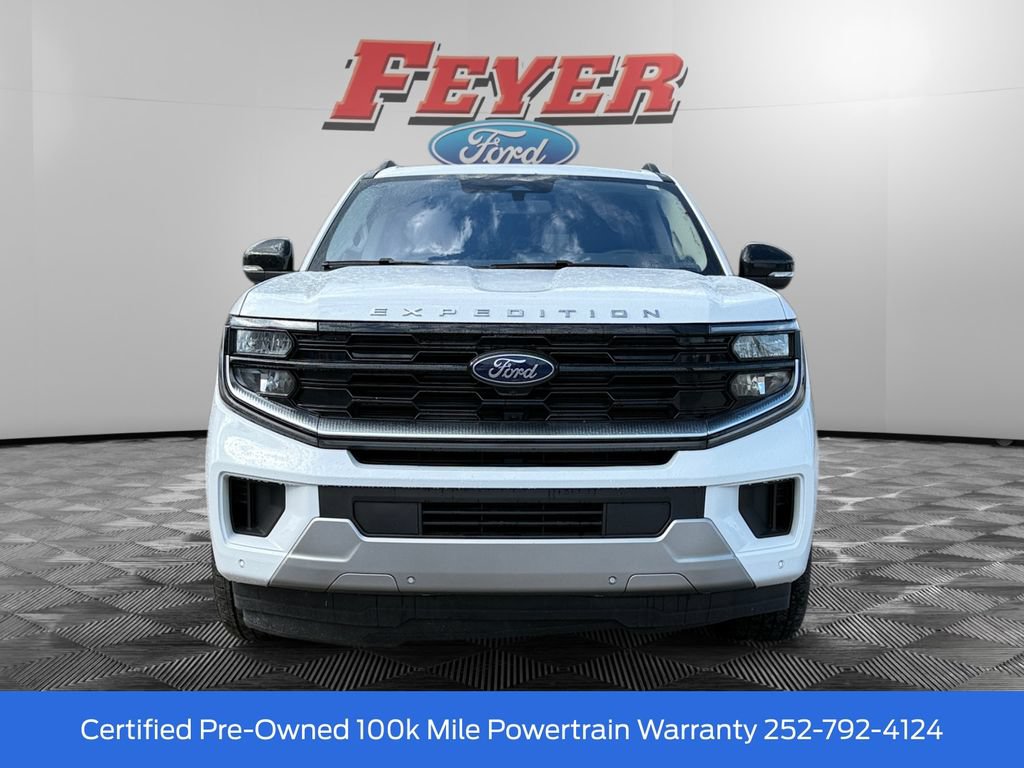 Certified 2025 Ford Expedition Max Platinum w/ Driver's Package AWD/4WD image 8