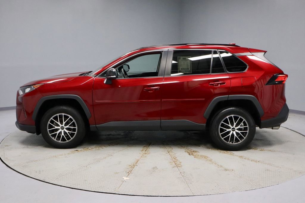 Used 2020 Toyota RAV4 LE w/ Carpet Mat Package FWD image 7