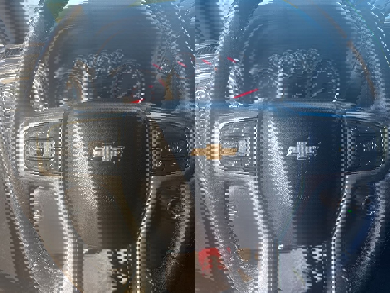 Used 2019 Chevrolet Silverado 1500 LT w/ Texas Edition image 14