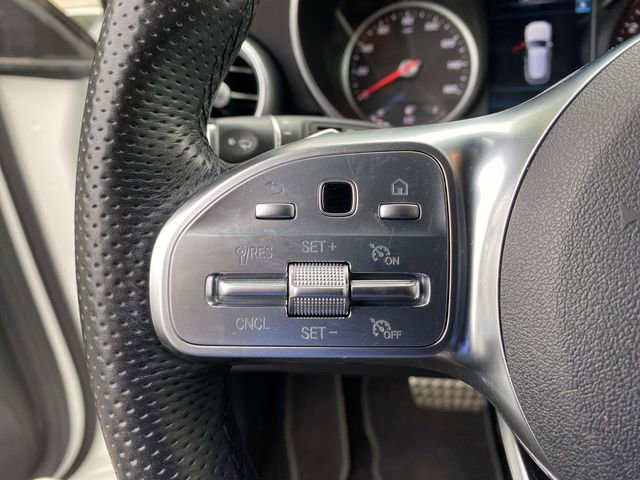 Used 2020 Mercedes-Benz GLC 300 image 25