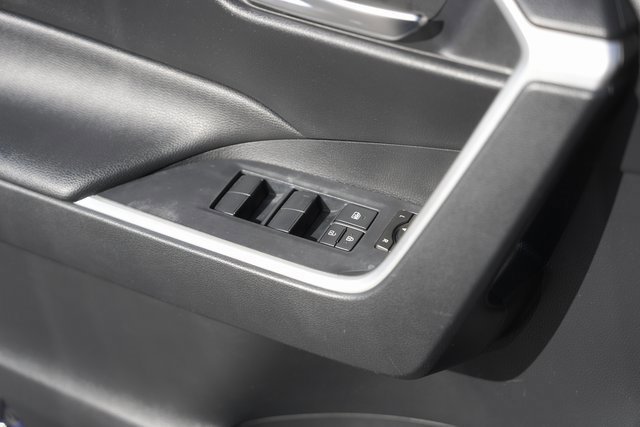 Used 2019 Toyota RAV4 XLE image 29