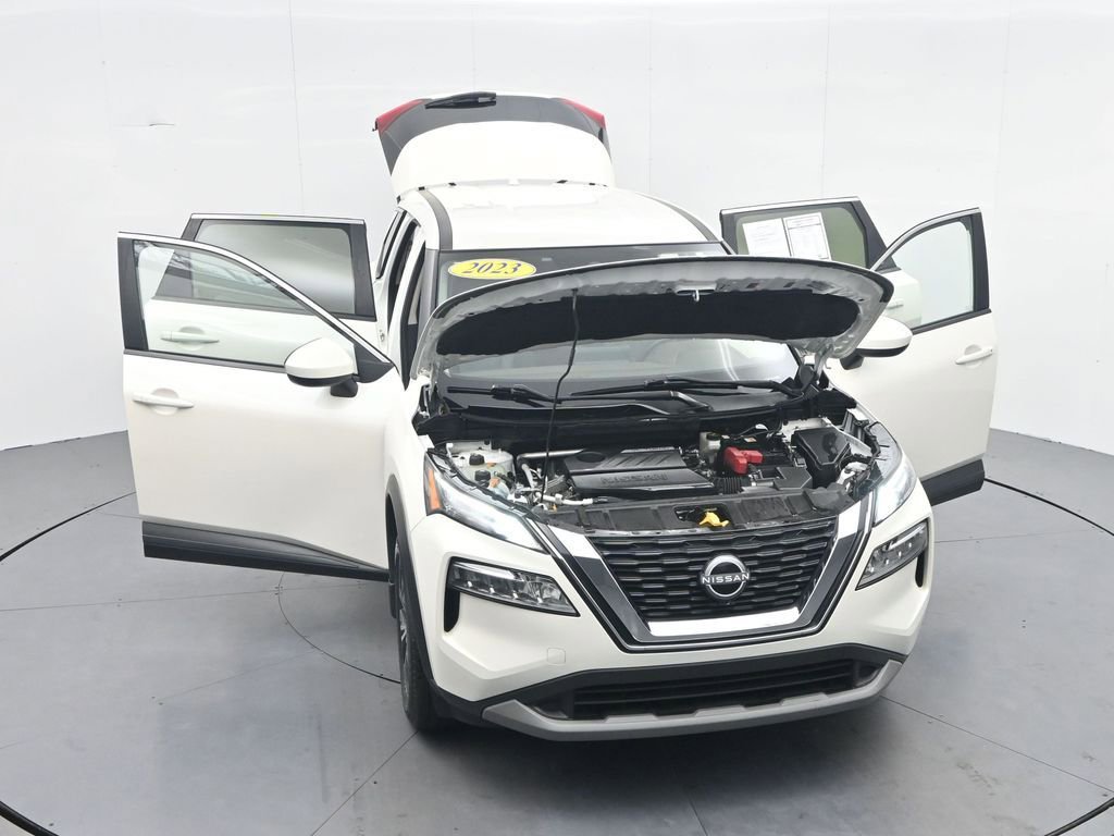 Used 2023 Nissan Rogue SV FWD image 40
