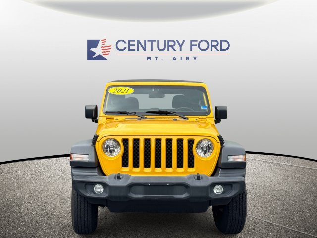 Used 2021 Jeep Wrangler Sport AWD/4WD image 2