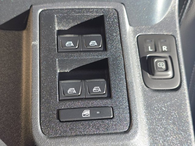 Certified 2024 Ford Bronco Outer Banks AWD/4WD image 33