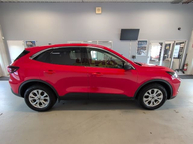 Certified 2024 Ford Escape Active AWD/4WD image 6