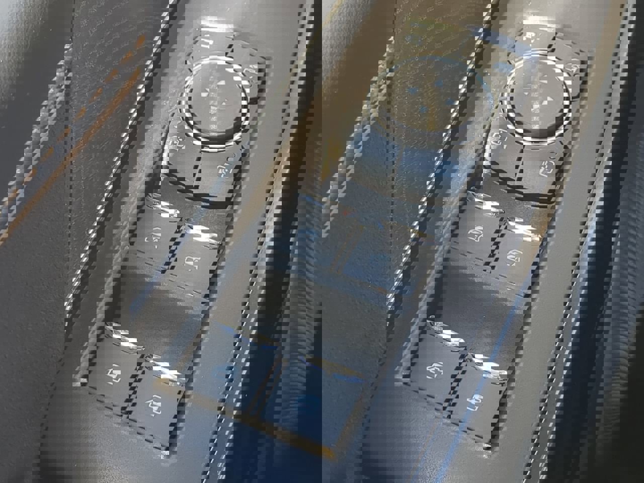 Certified 2021 Ford F150 Platinum w/ Equipment Group 701A High image 23