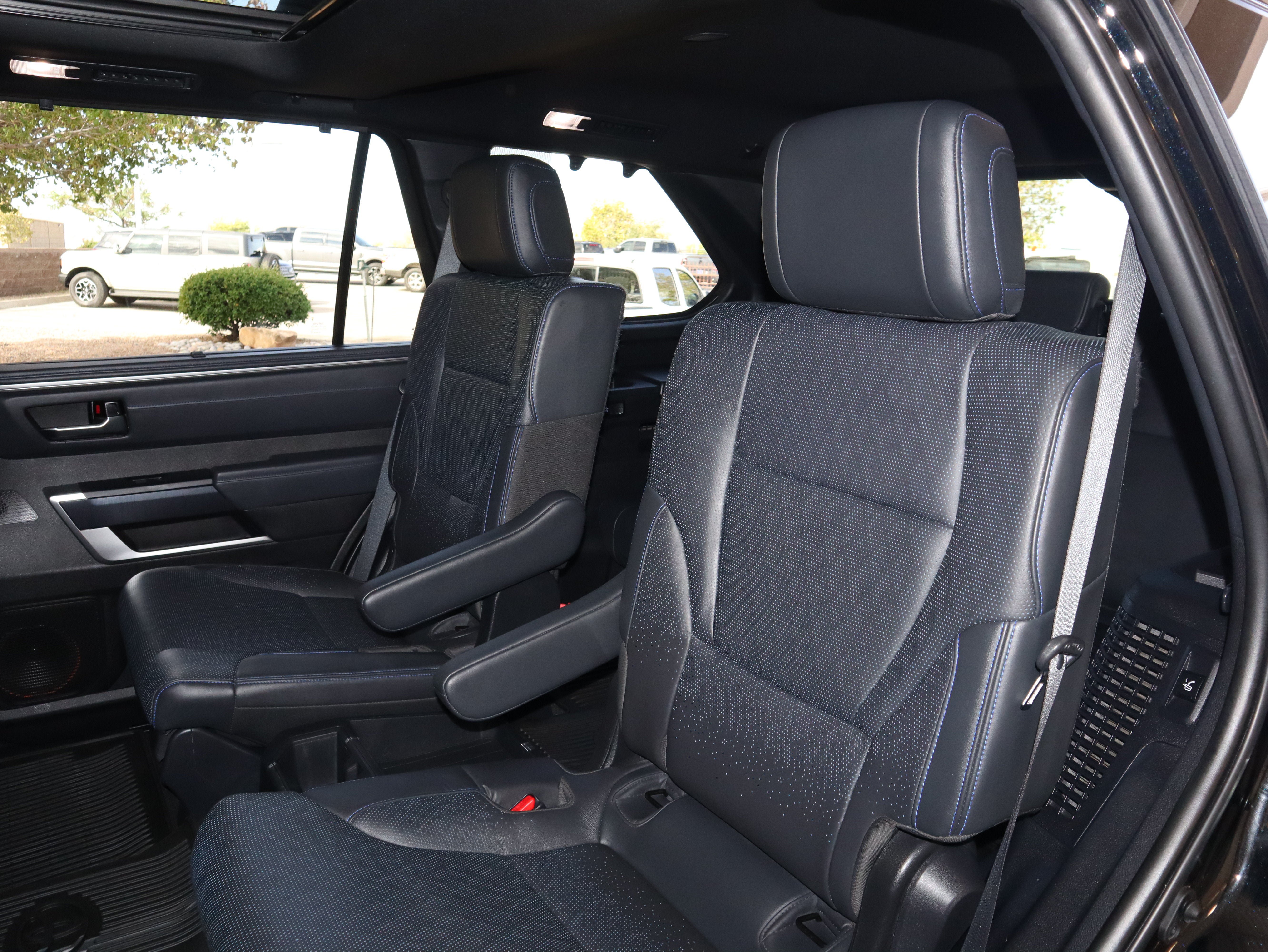 Used 2023 Toyota Sequoia Platinum AWD/4WD image 37