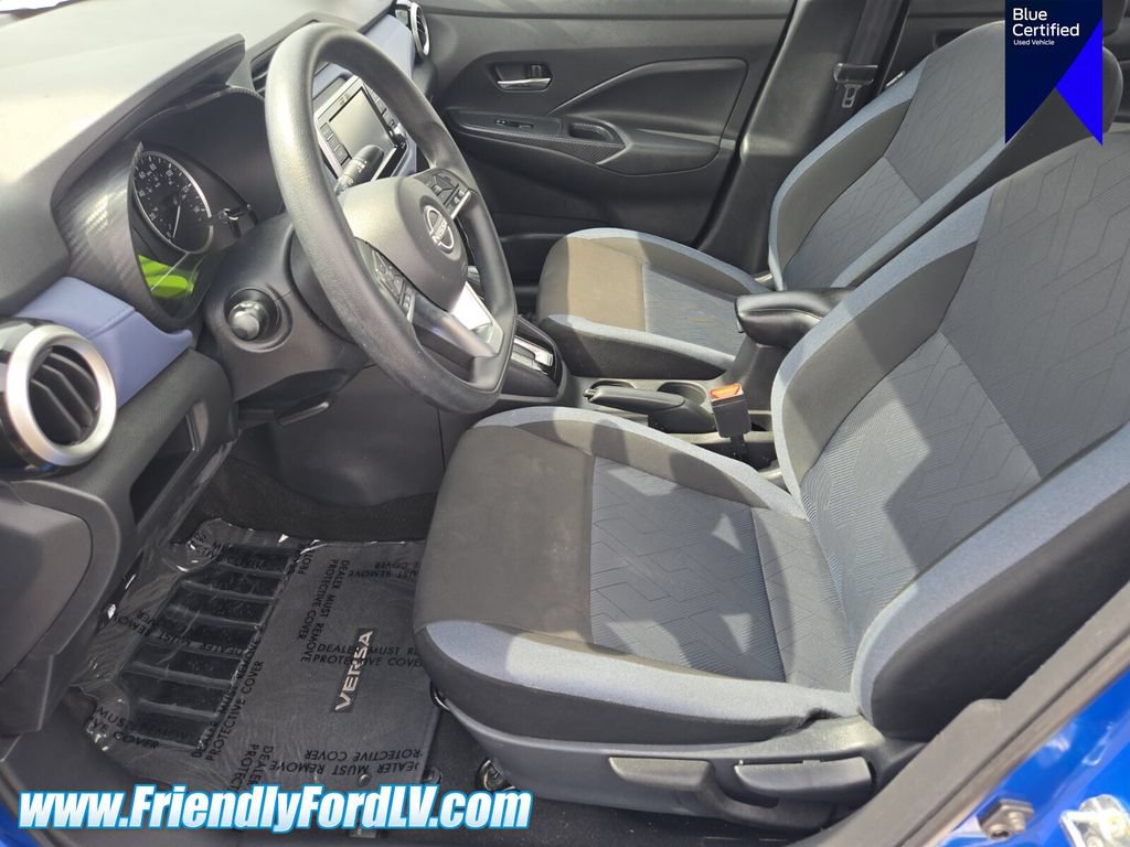 Used 2024 Nissan Versa SV FWD image 11