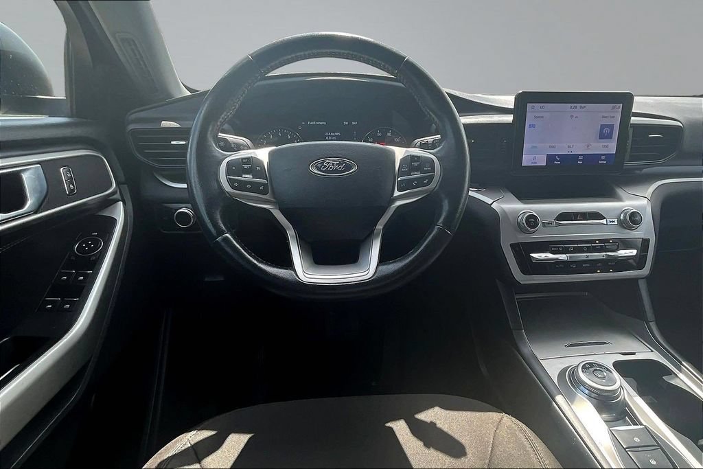 Certified 2022 Ford Explorer XLT AWD/4WD image 9