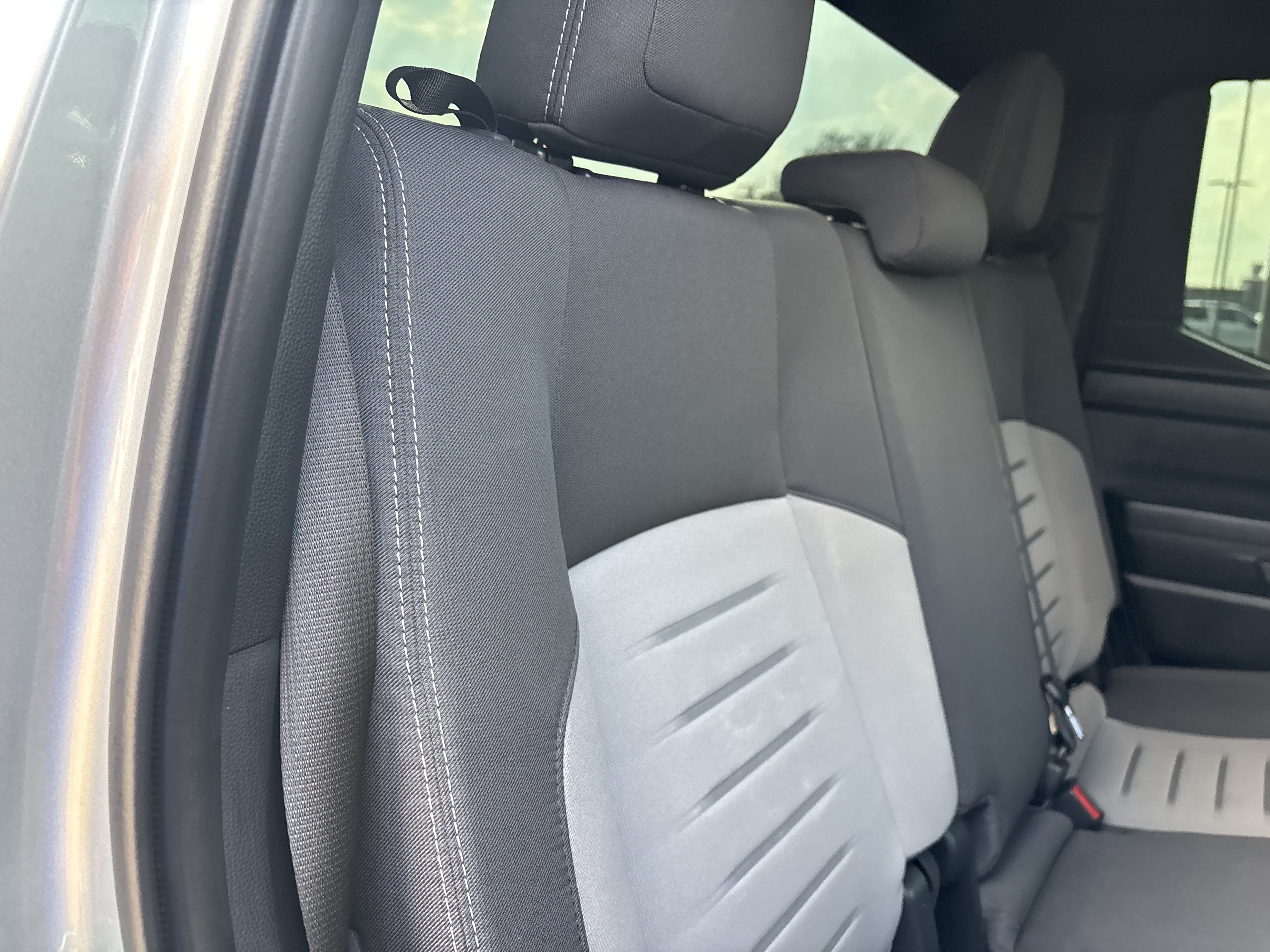 Used 2024 Toyota Tacoma TRD Sport AWD/4WD image 21