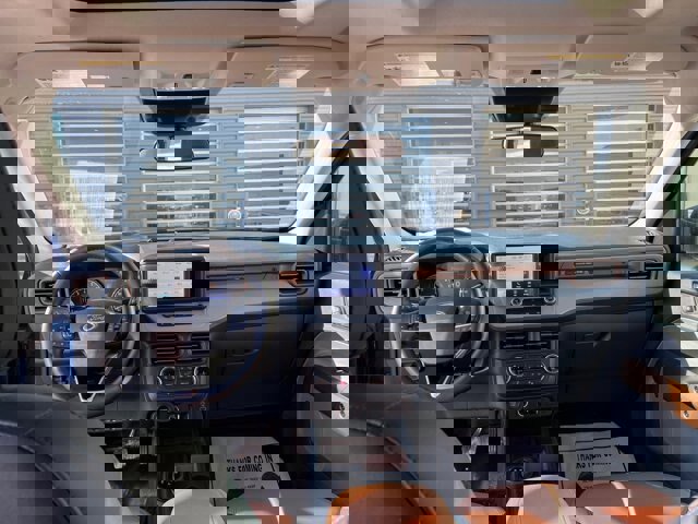 Certified 2024 Ford Maverick Lariat w/ 4K Tow Package image 17