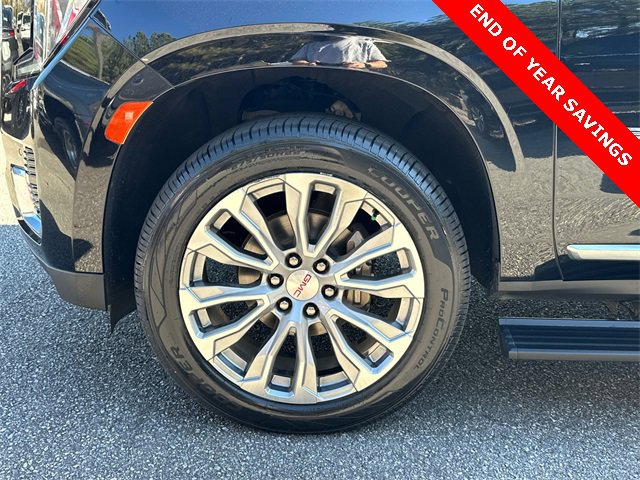 Used 2022 GMC Yukon XL Denali image 11