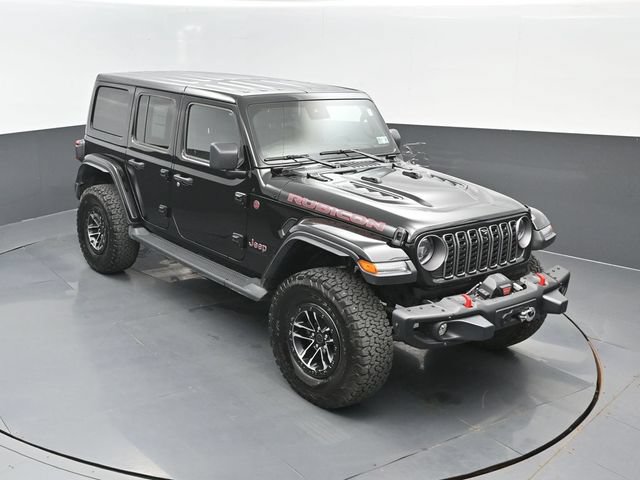 Used 2025 Jeep Wrangler Unlimited Rubicon AWD/4WD image 16