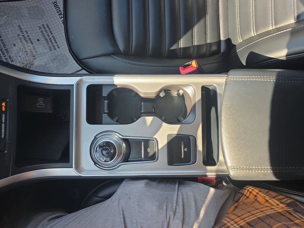 Certified 2024 Ford Edge SEL w/ Convenience Package image 32