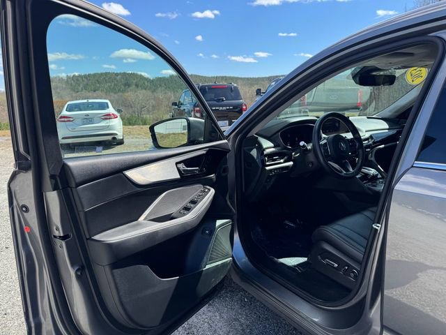 Used 2023 Acura MDX SH-AWD w/ Technology Package image 14