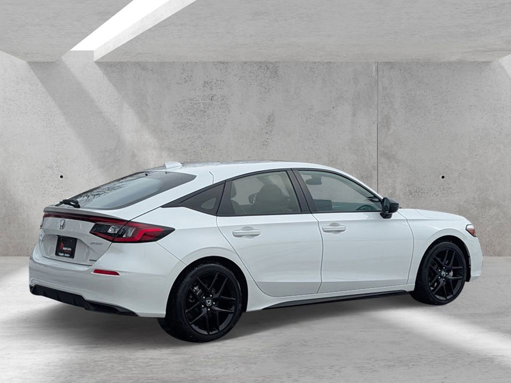Used 2025 Honda Civic Sport image 3