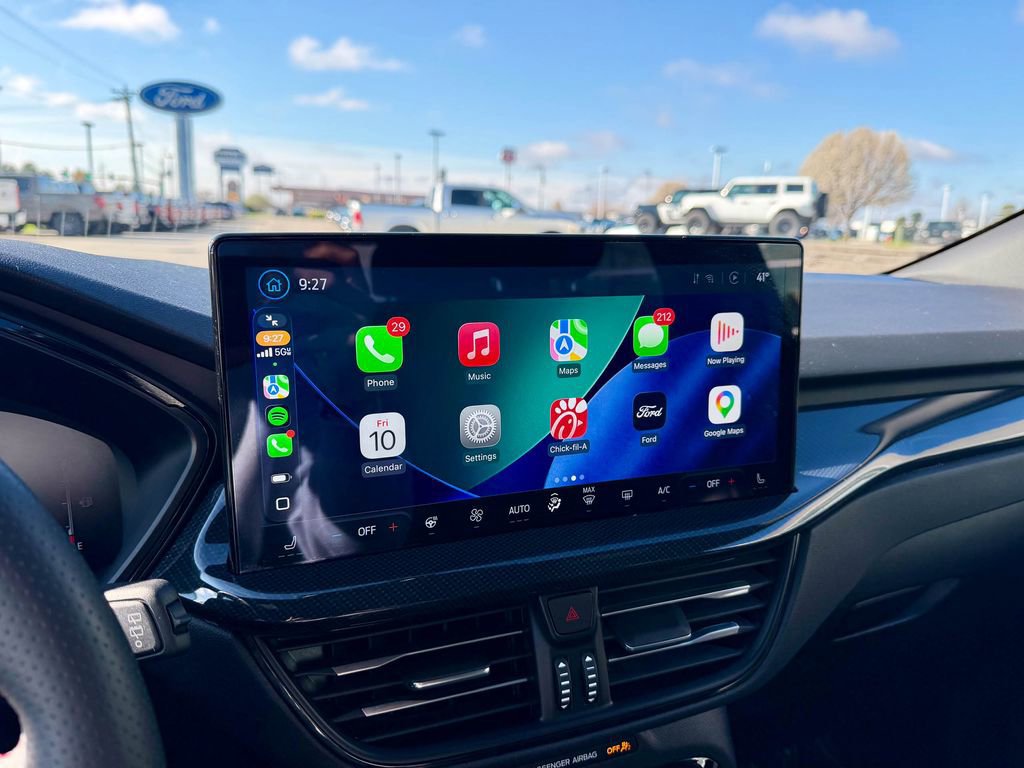 Certified 2024 Ford Escape ST-Line w/ Tech Pack #1 image 31