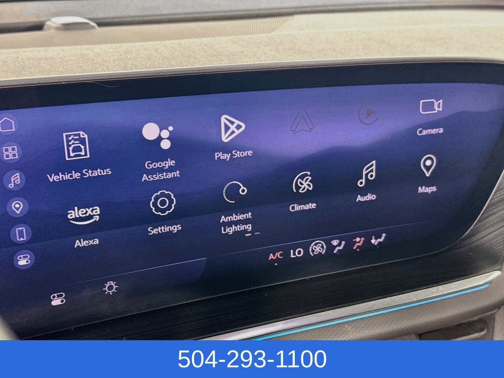 Used 2024 Buick Envision Preferred AWD/4WD image 17
