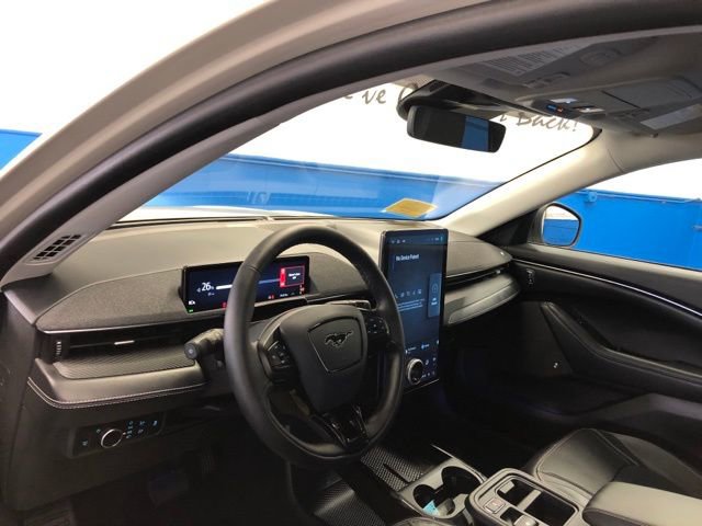 Certified 2025 Ford Mustang Mach-E Premium image 13