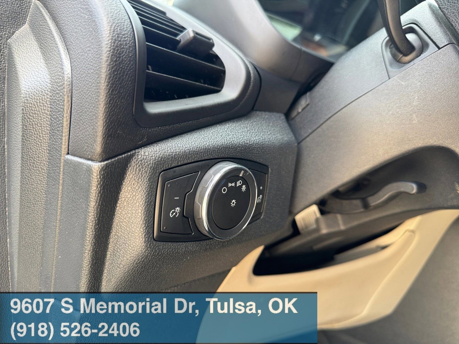 Certified 2021 Ford EcoSport S image 19