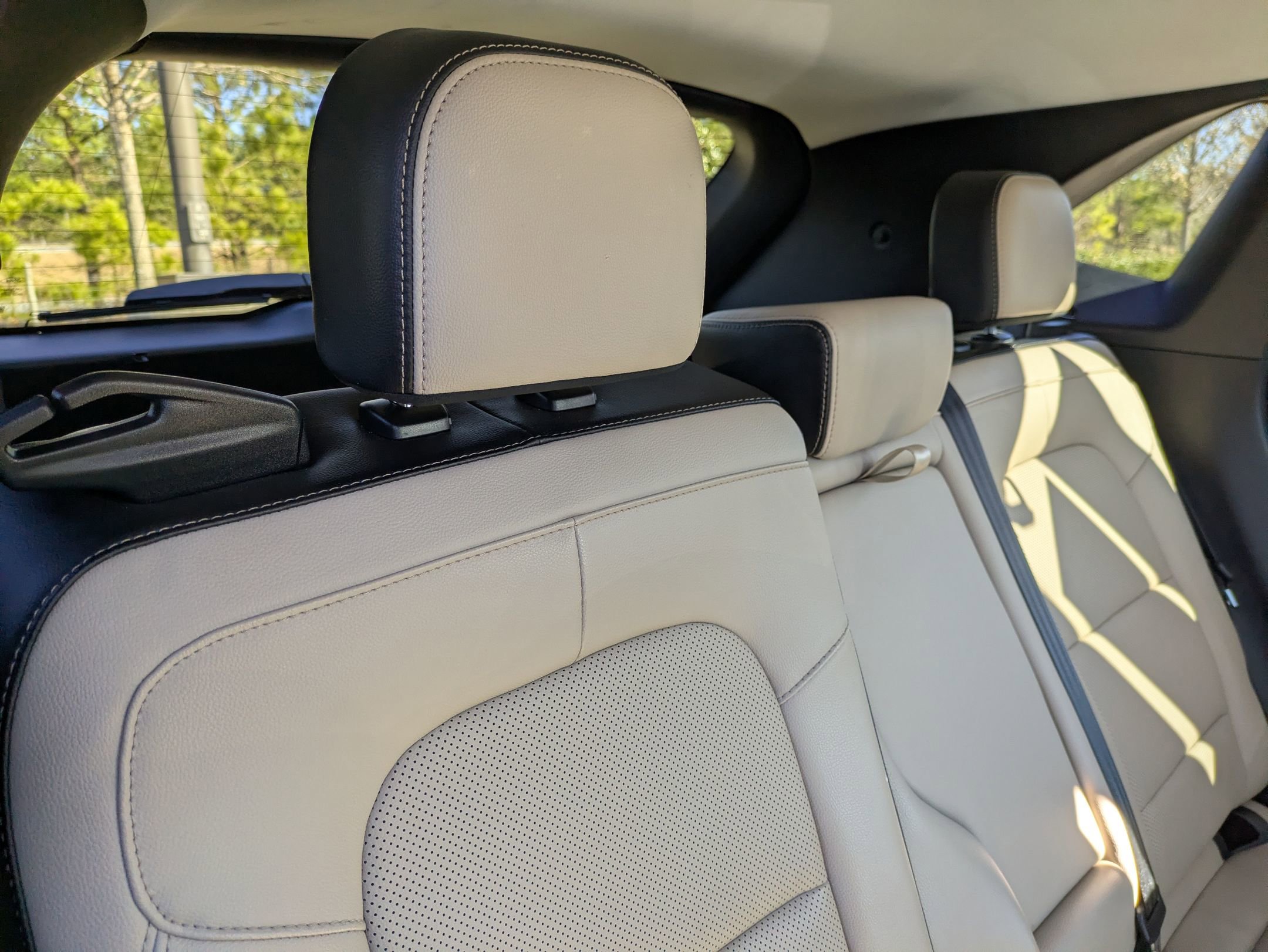 Certified 2022 Ford Escape SEL w/ Technology Package image 34