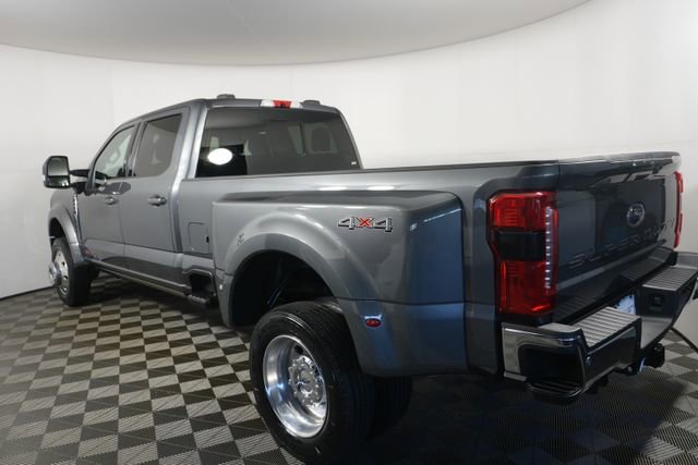 Certified 2024 Ford F450 Lariat w/ Lariat Ultimate Package AWD/4WD image 5
